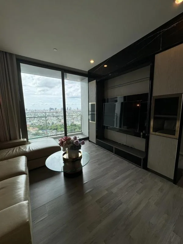 Property photos for The Room Sukhumvit 69