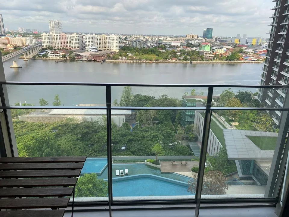 Property photos for 333 Riverside