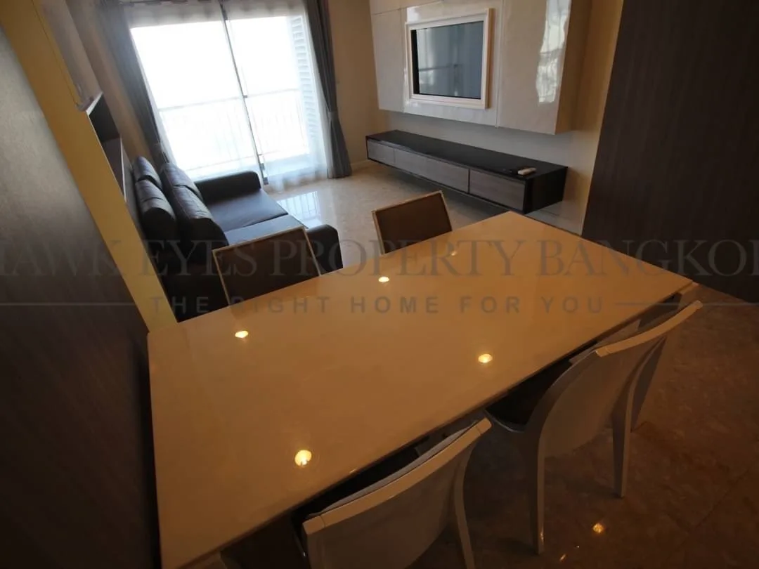 Property photos for The Crest Sukhumvit 34