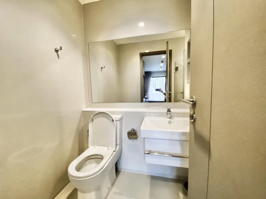 Property photos for LIFE Asoke - Rama 9