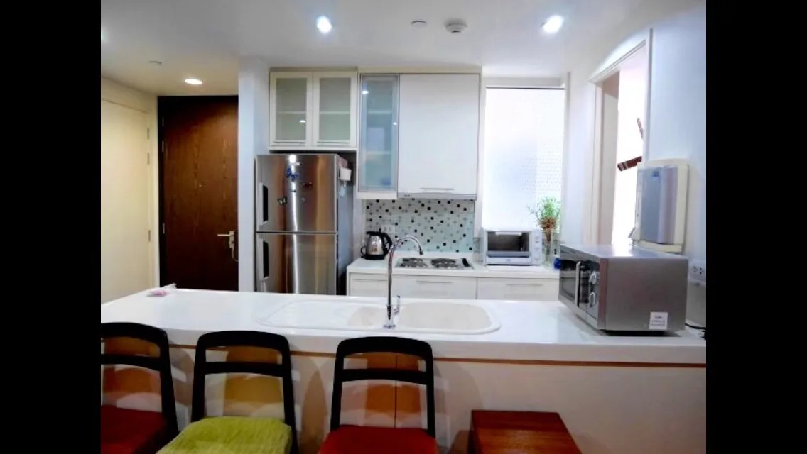 Property photos for MANHATTAN CHIDLOM