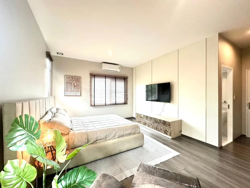 Property photos for Mantana 2 Bangna Km.7