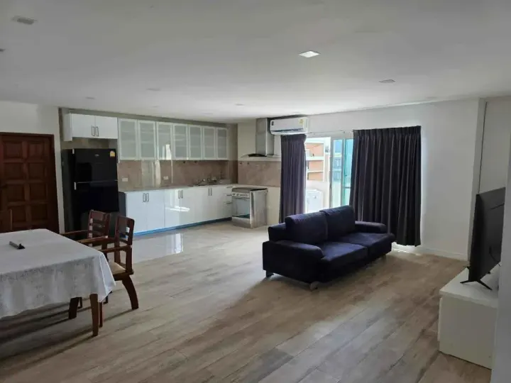 Property photos for La Maison Sukhumvit 22