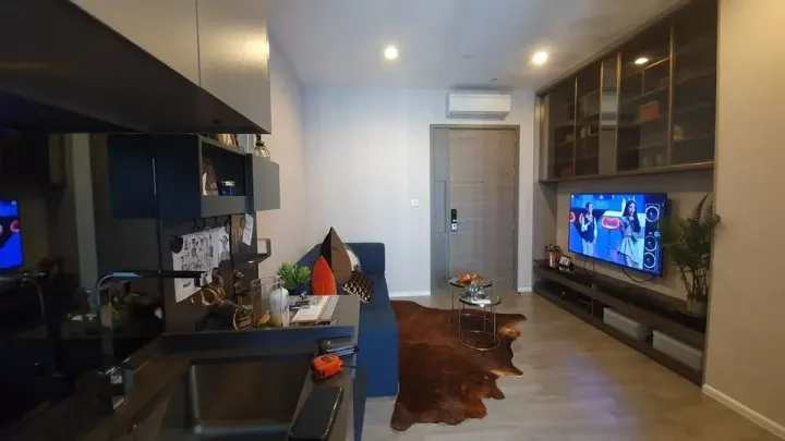 Property photos for The Room Sukhumvit 69