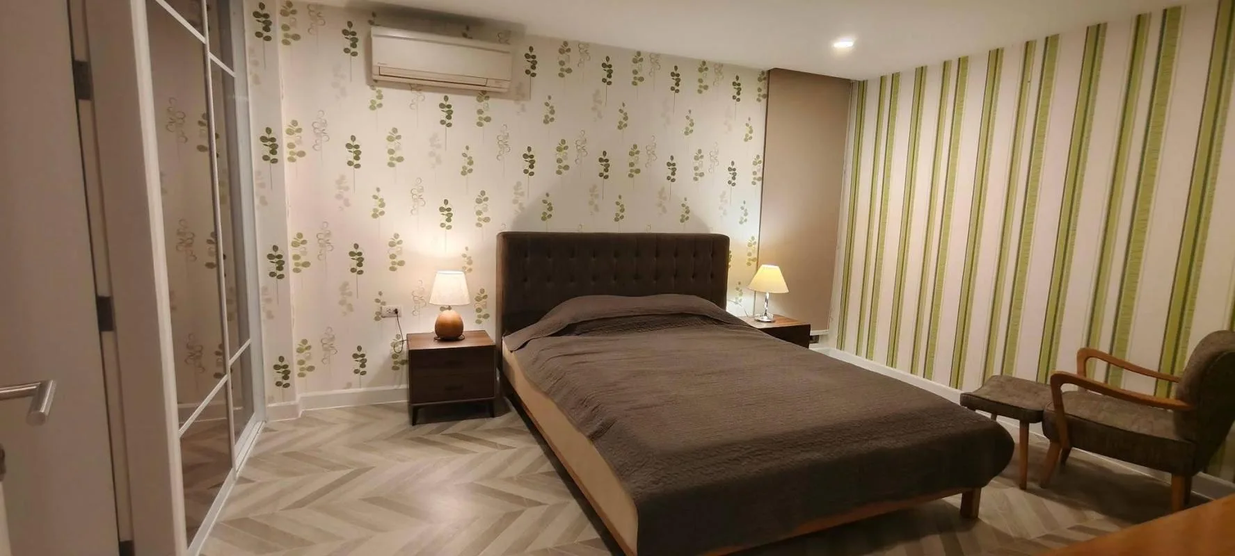Property photos for Courtyard Villa Rama 9-wongwaen