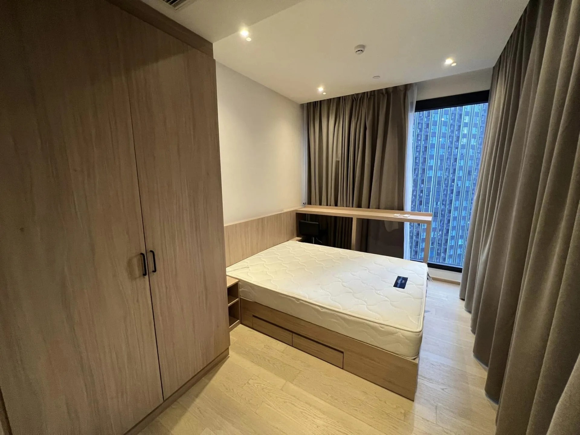 Property photos for ASHTON Asoke - Rama 9