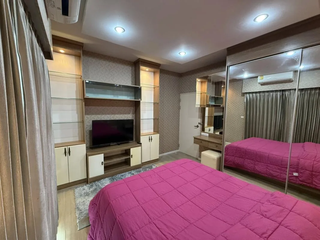 Property photos for Baan Klang Muang Sukhumvit 77