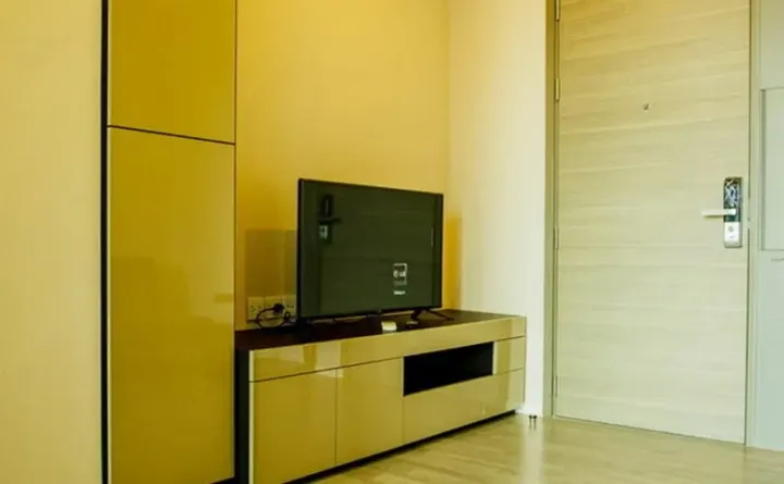 Property photos for The Room Sukhumvit 69