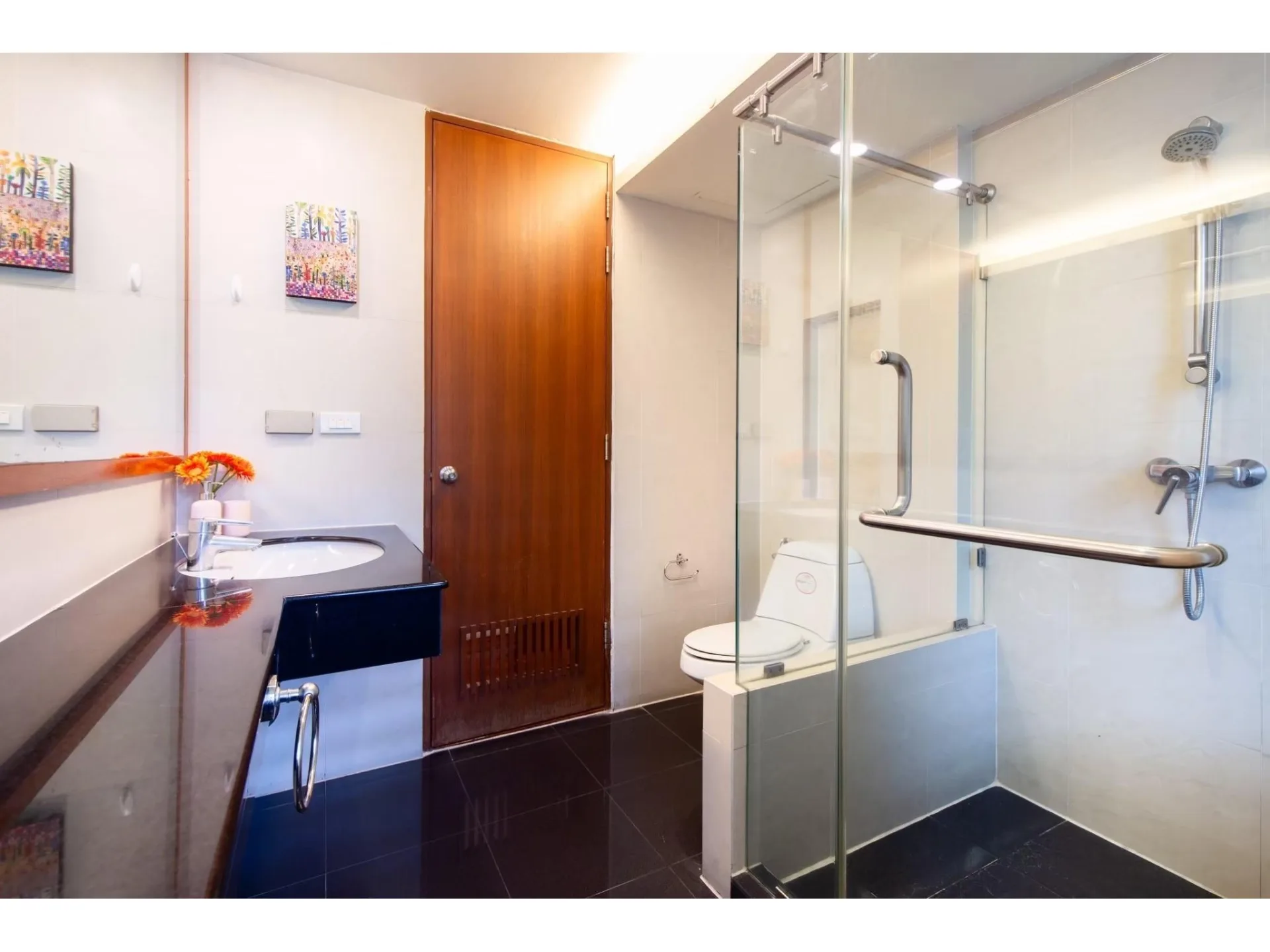Property photos for Sathorn Gallery Residences