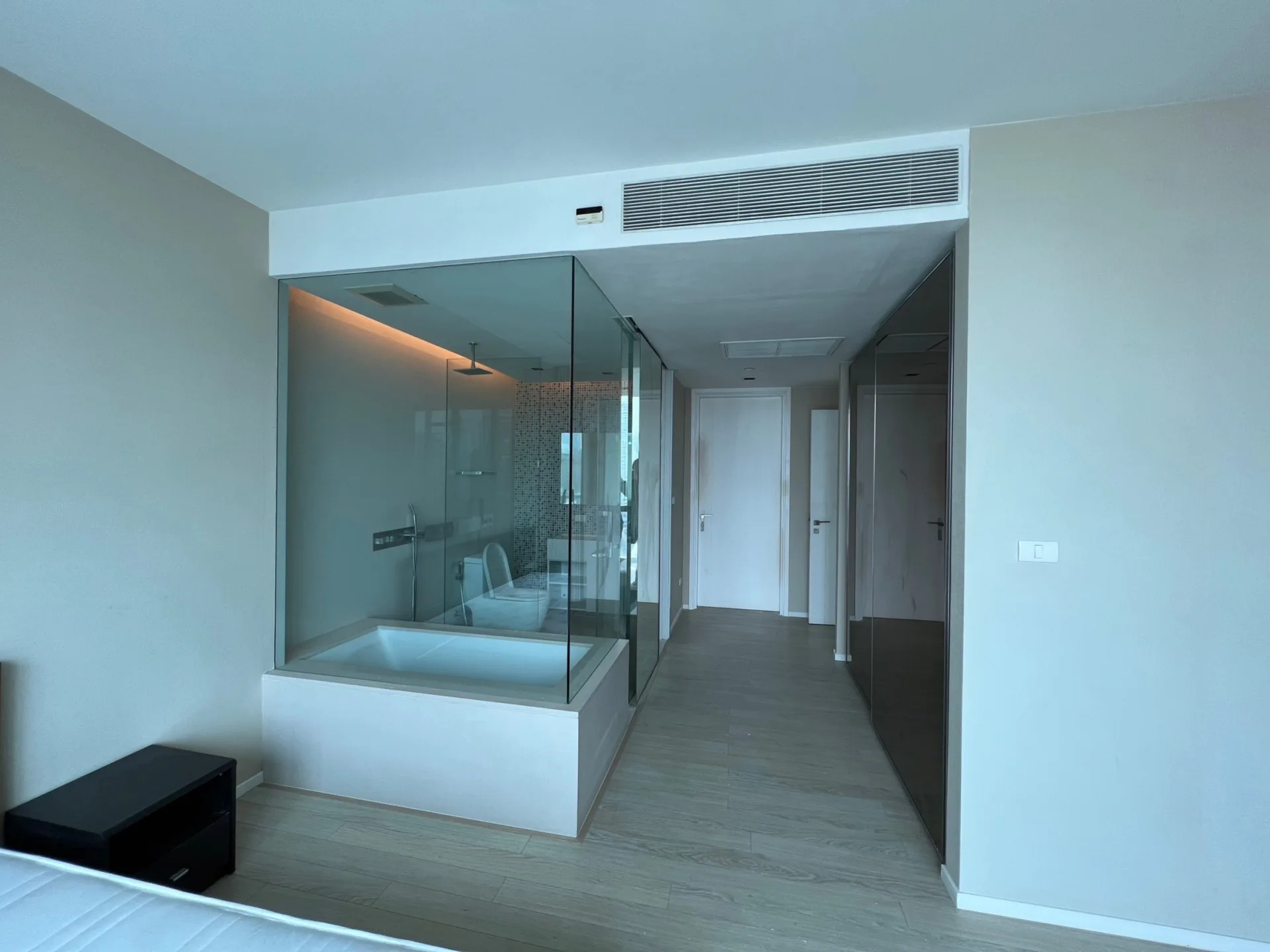 Property photos for The Room Sukhumvit 21
