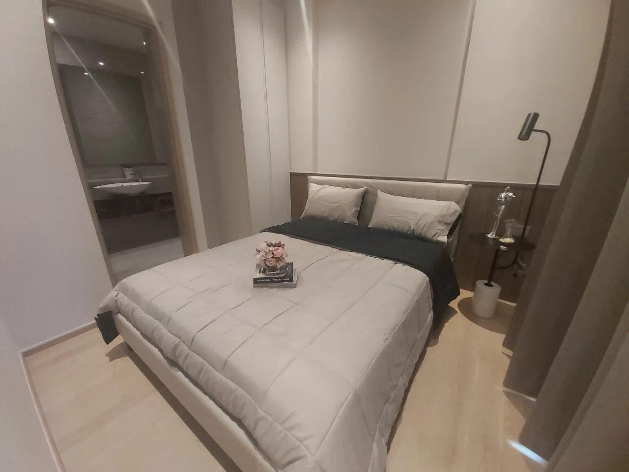 Property photos for ASHTON Asoke - Rama 9