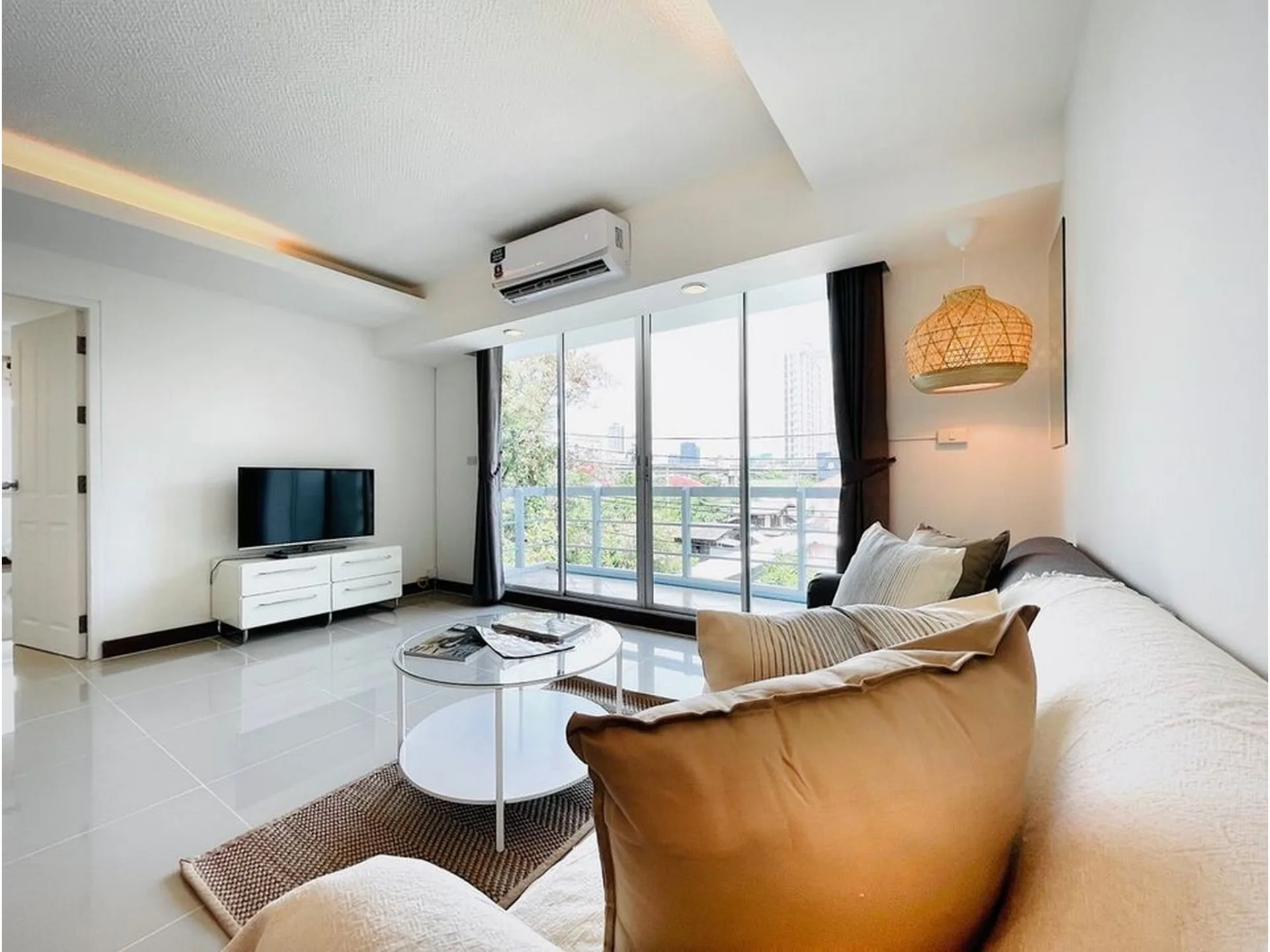 Property photos for The Waterford Sukhumvit 50 Onnut