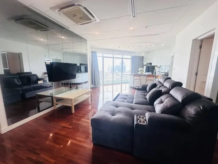 Property photos for Baan Sathorn Chaopraya