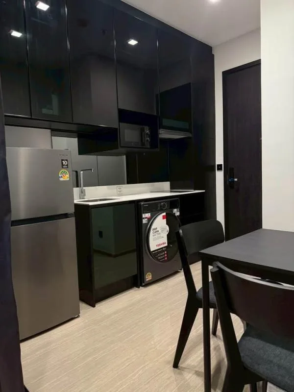 Property photos for Noble Around Ari