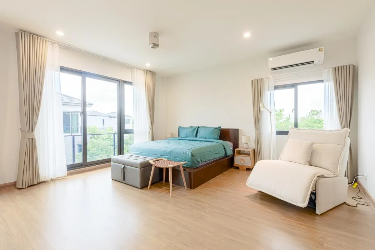 Property photos for Baan Klang Muang The Edition Bangna-Wongwaen