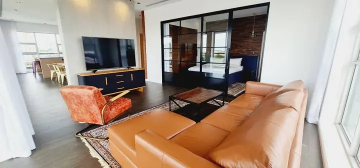 Property photos for Penthouse Condominium 3