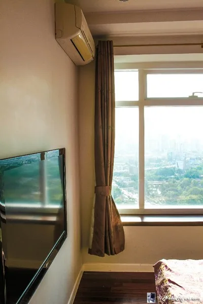 Property photos for Circle Condominium