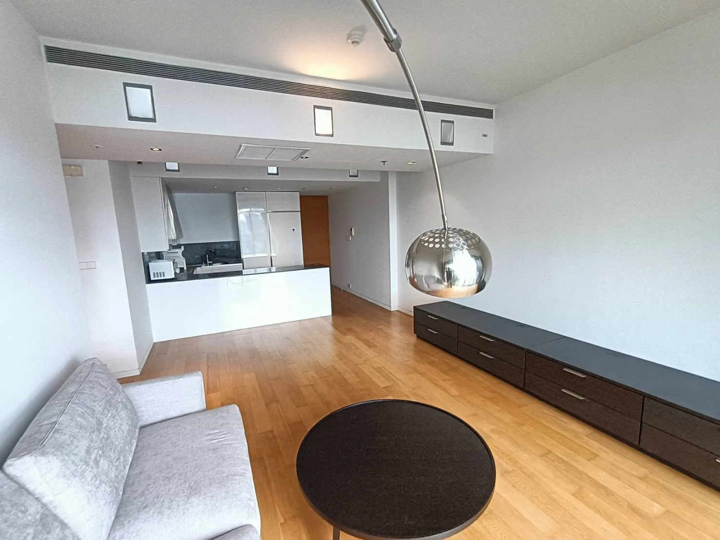 Property photos for The Met