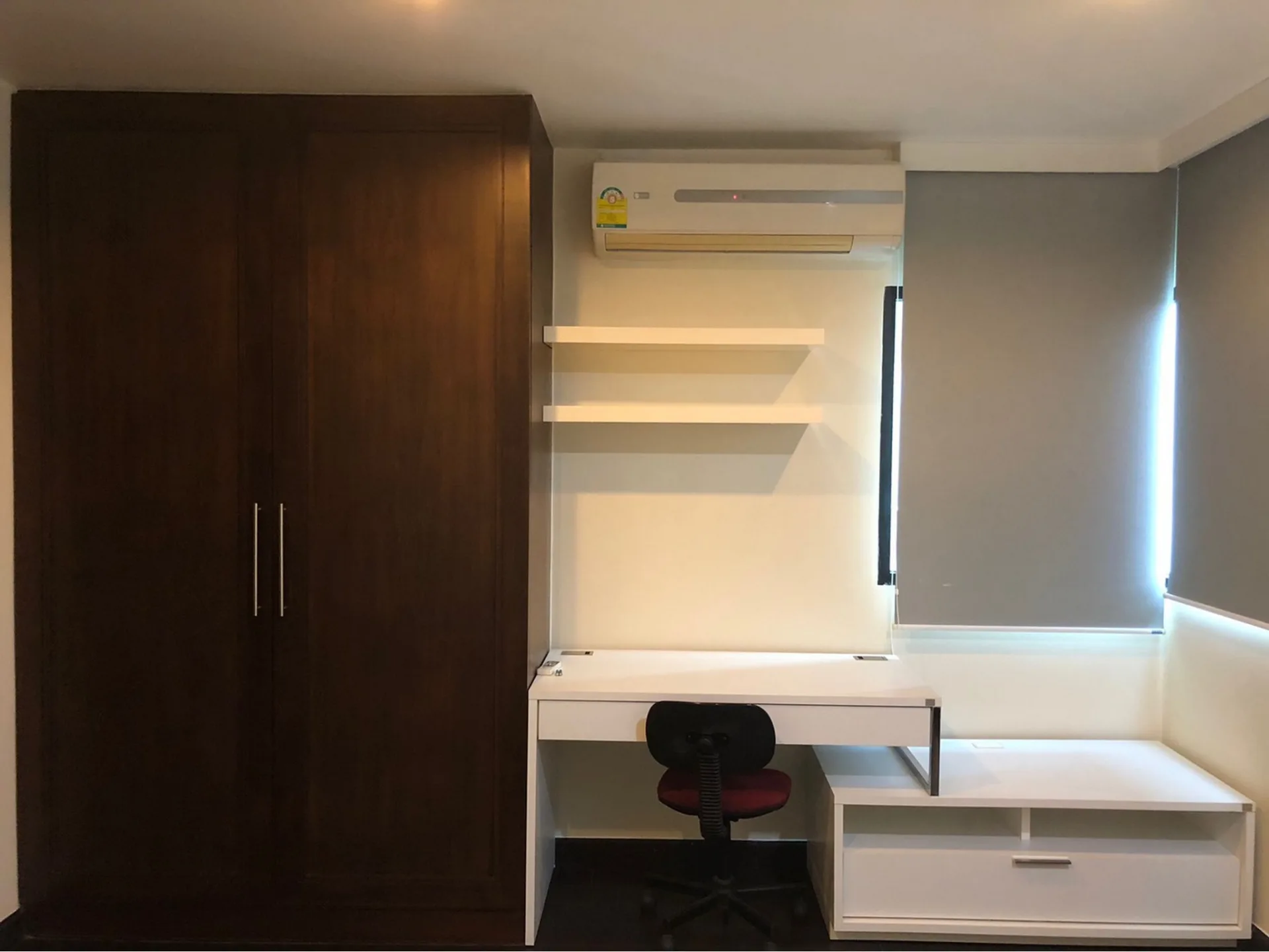 Property photos for Sathorn Gardens