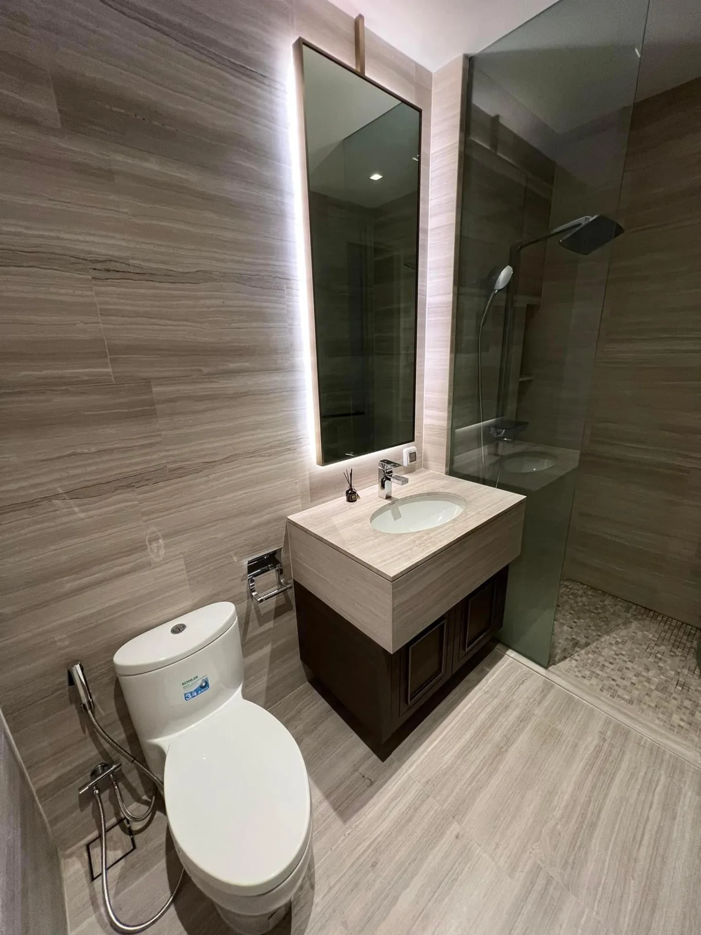 Property photos for The Diplomat 39