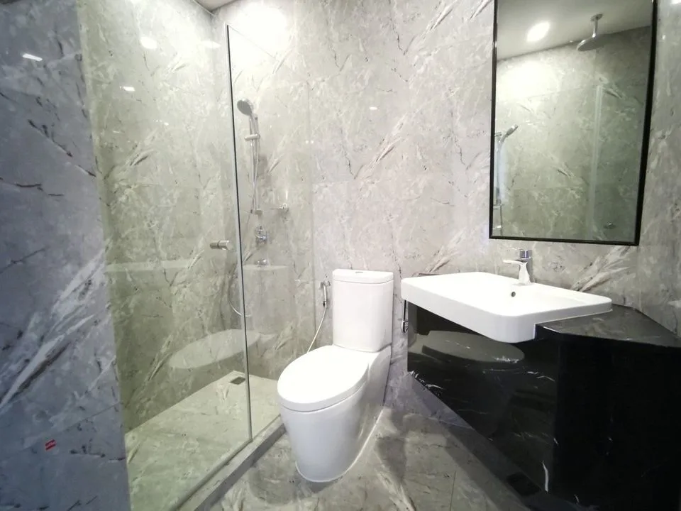Property photos for Ashton Asoke