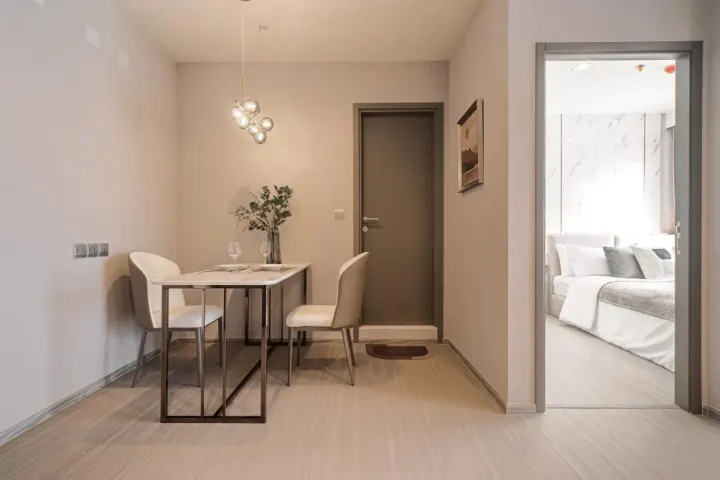 Property photos for Life Asoke Hype