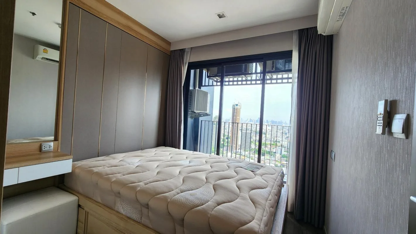 Property photos for Life Ladprao Valley