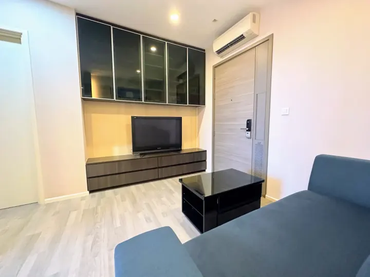 Property photos for The Room Sukhumvit 69