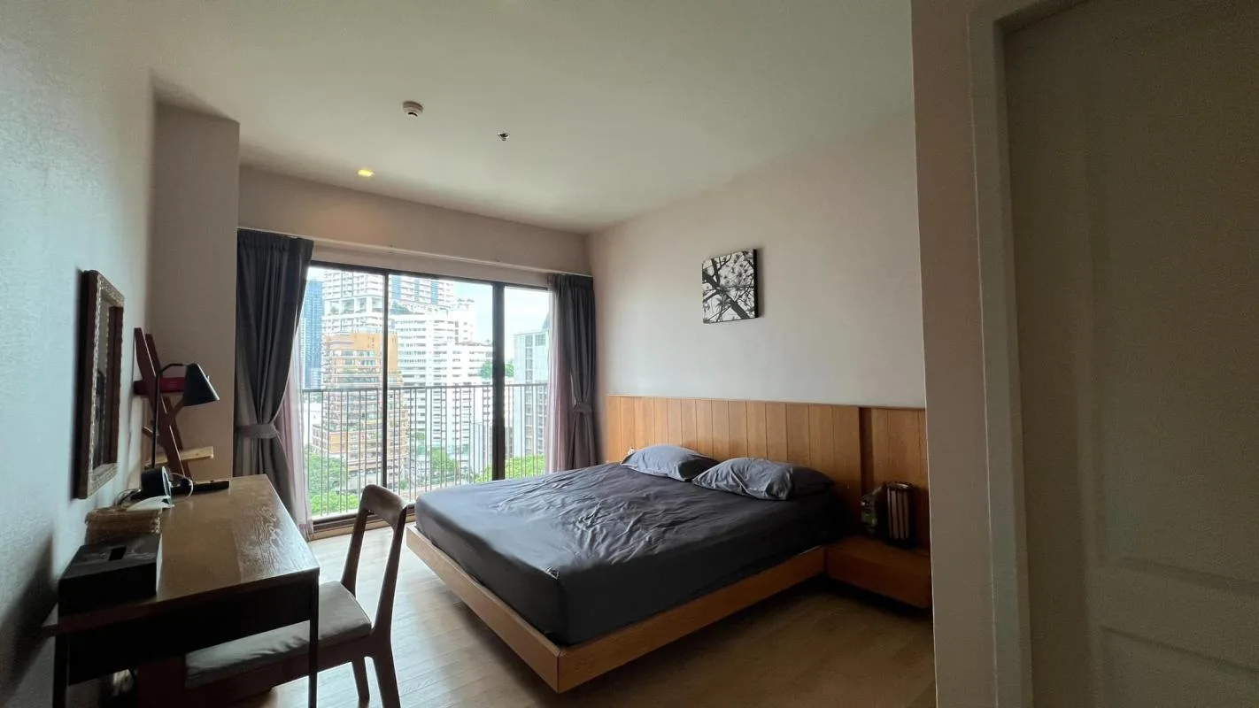 Property photos for Noble Refine