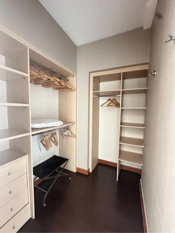 Property photos for Langsuan Ville