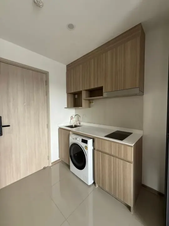 Property photos for Life Rama 4 - Asoke