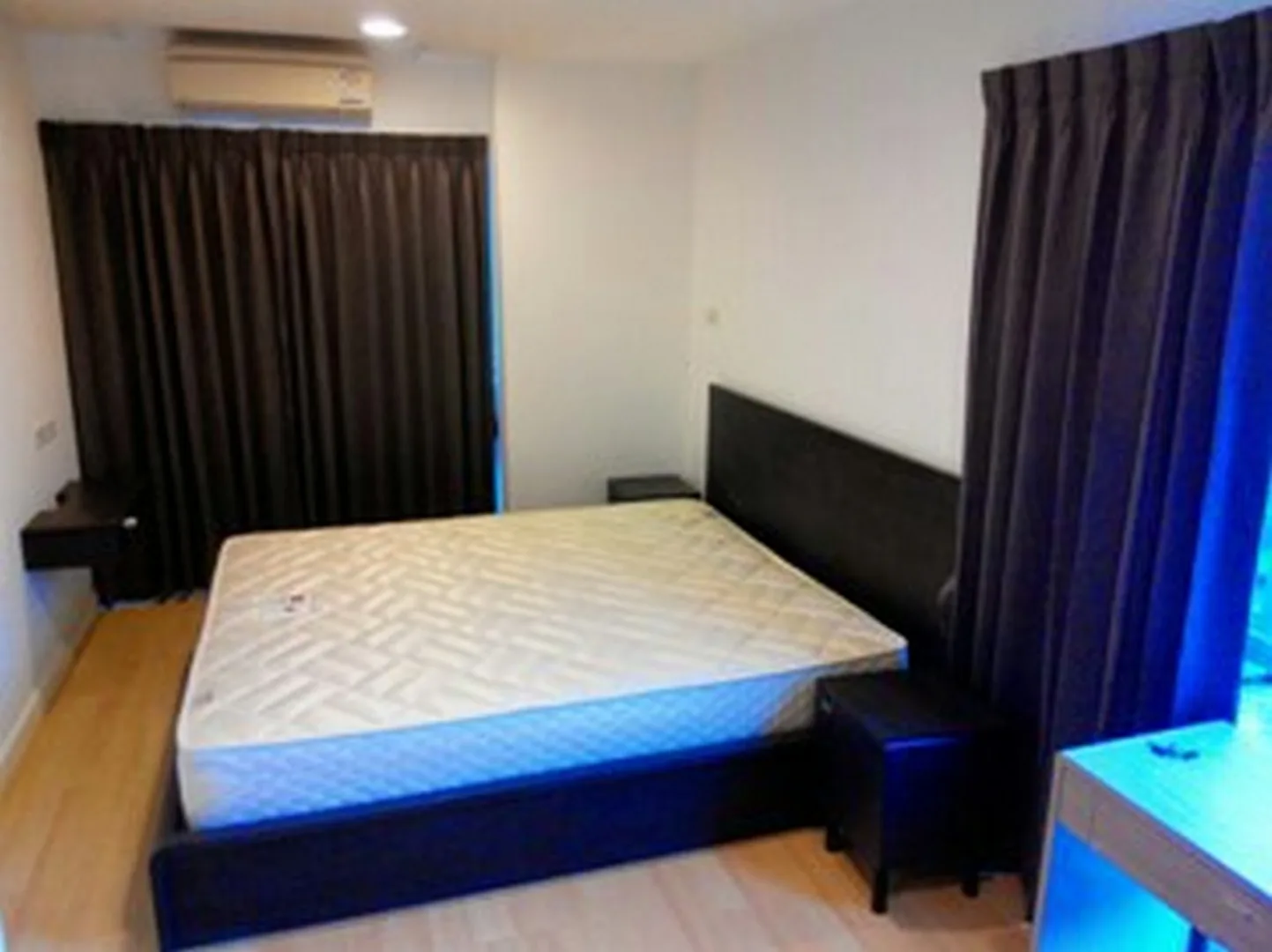 Property photos for Whizdom @ Punnawithi Station