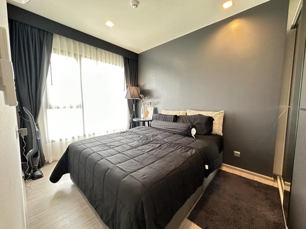 Property photos for Life Asoke Hype