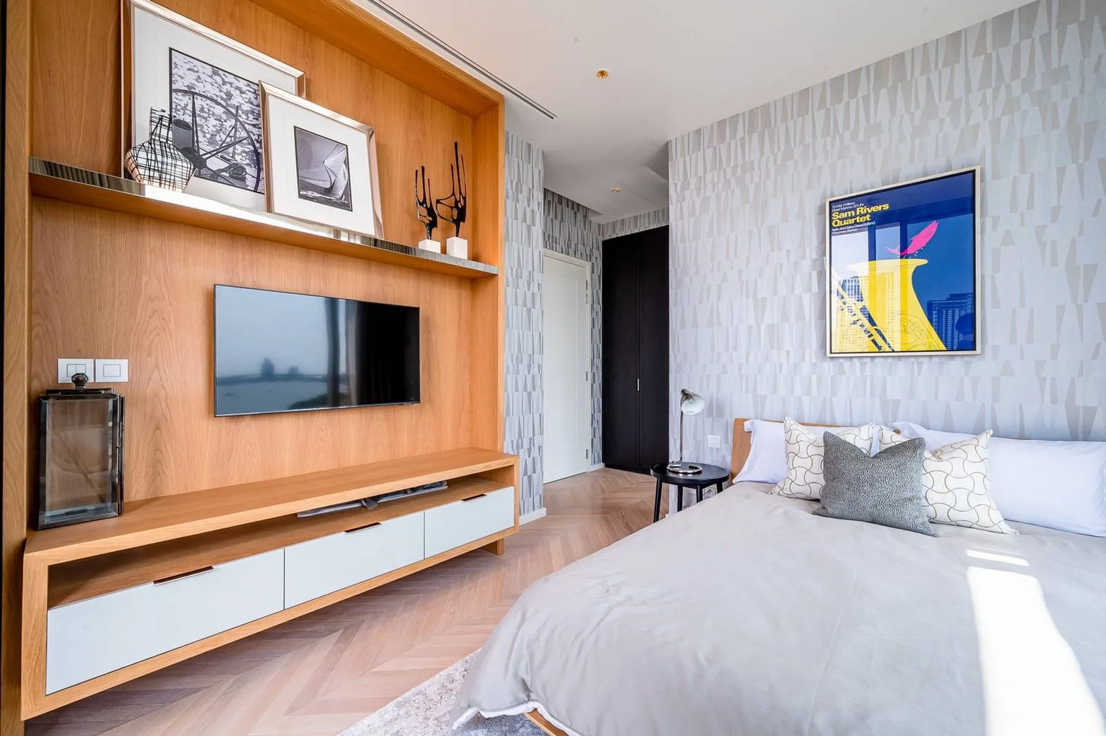 Property photos for Four Seasons Private Residences Bangkok