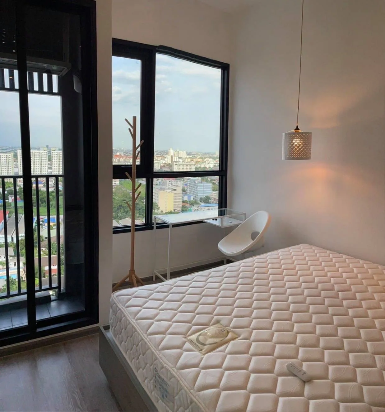 Property photos for Knightsbridge Prime Onnut