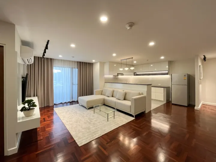Property photos for Richmond Palace