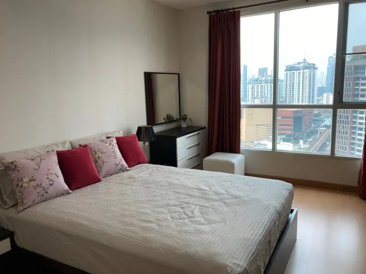 Property photos for Life Sukhumvit 65