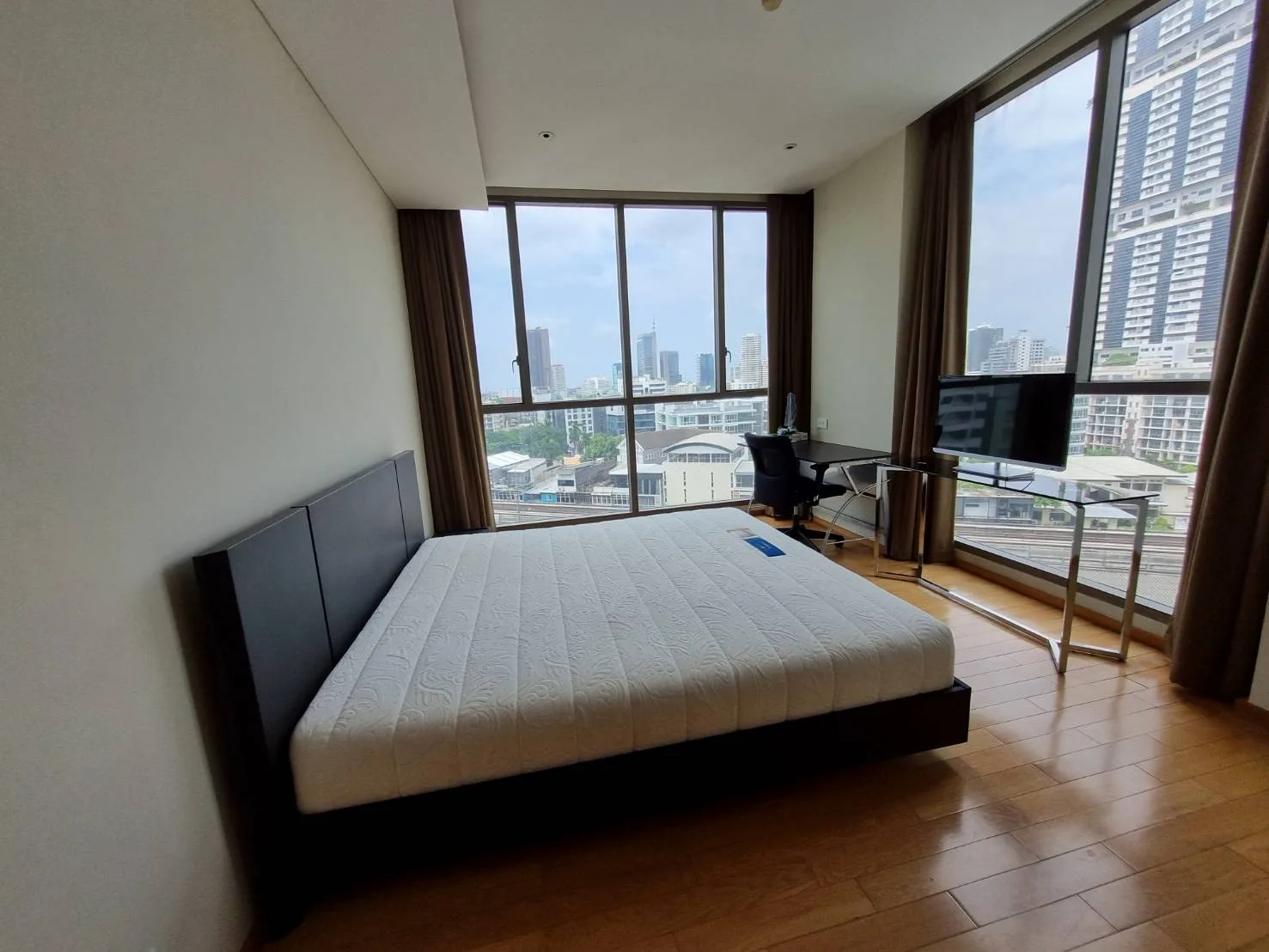 Property photos for Aequa Sukhumvit 49