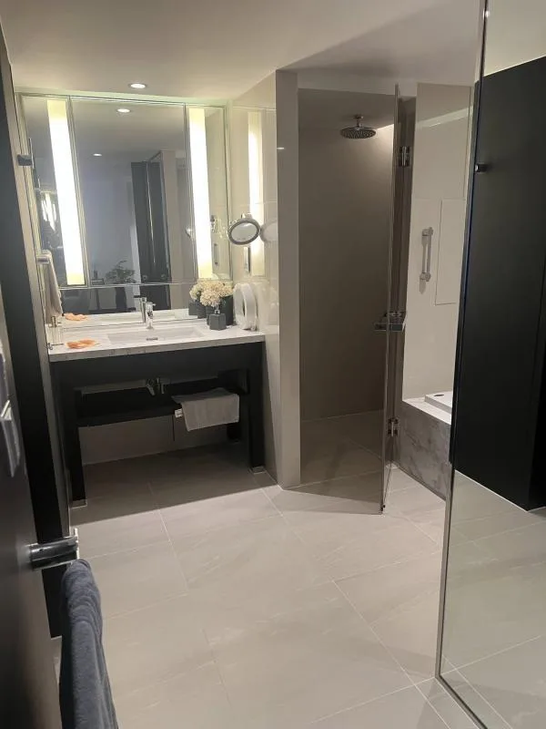 Property photos for The Private Residence Rajdamri
