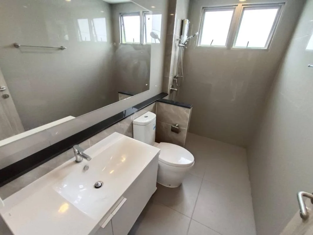 Property photos for The Palm Bangna-wongwaen