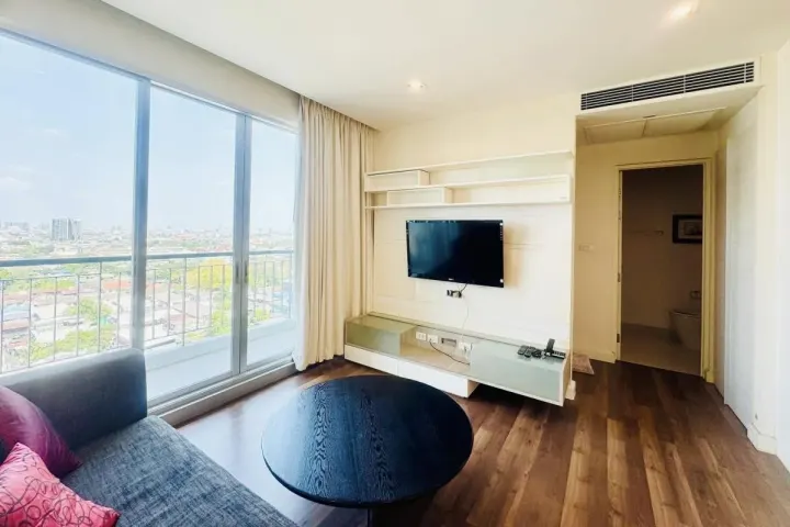 Property photos for The Room Sathorn - Taksin