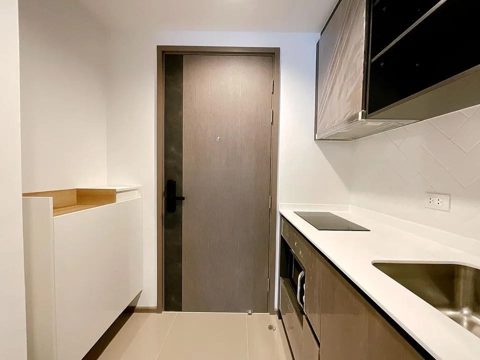 Property photos for THE LINE Phahonyothin Park
