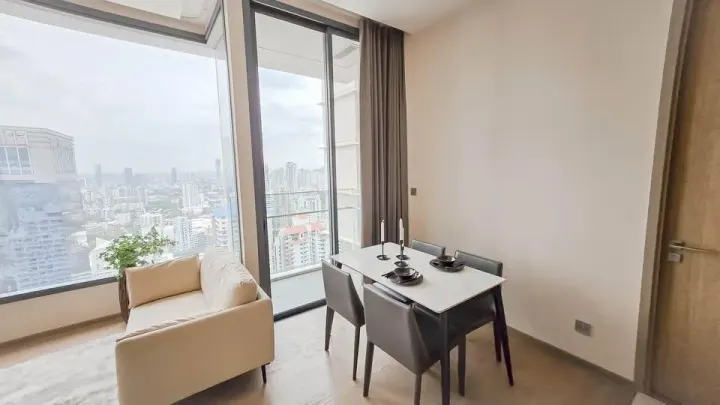 Property photos for The Esse Asoke