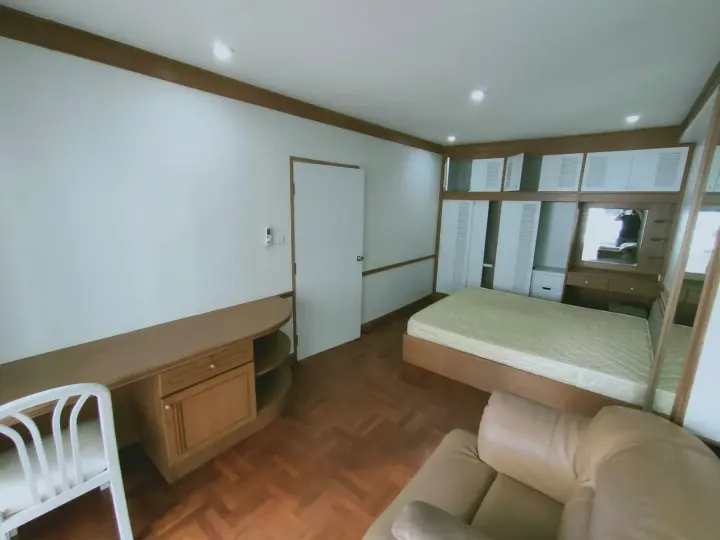 Property photos for Saranjai Mansion