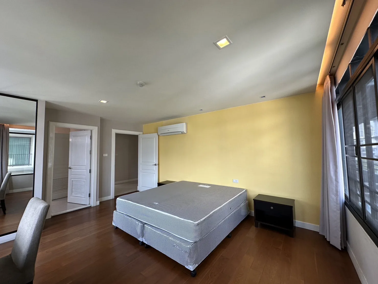 Property photos for Romsai Residence - Thong Lo