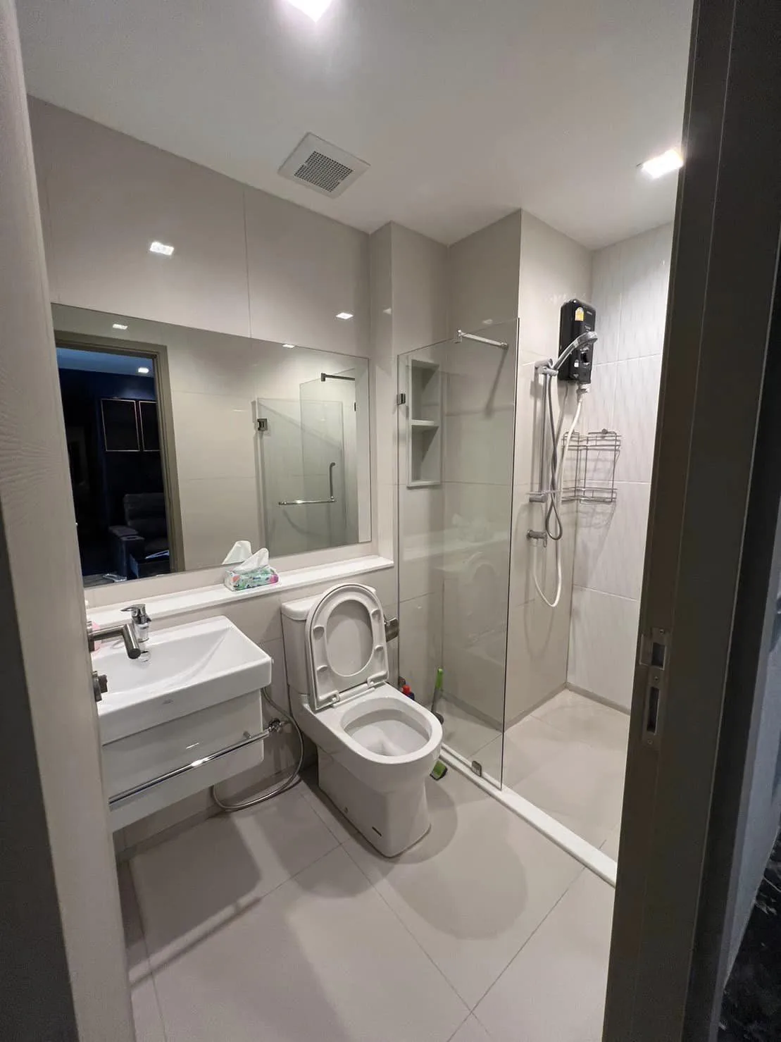 Property photos for LIFE Asoke - Rama 9