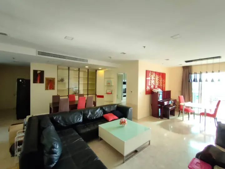 Property photos for Nusasiri Grand