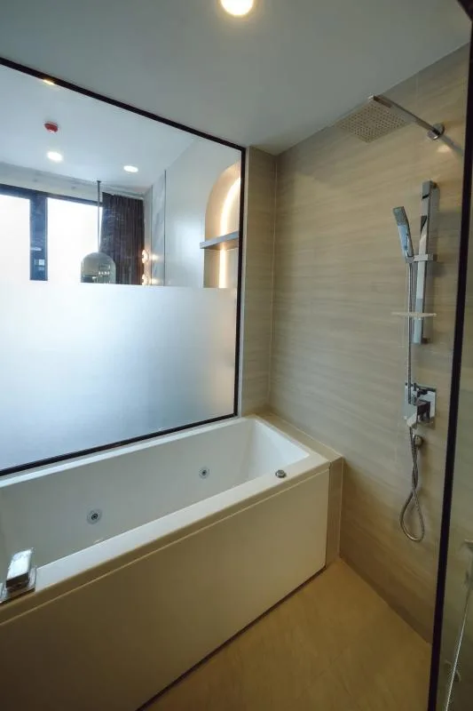 Property photos for Park Origin Thonglor