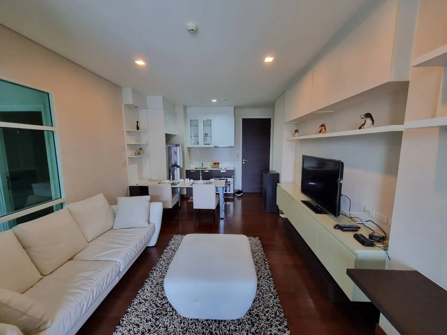 Property photos for Ivy Thonglor