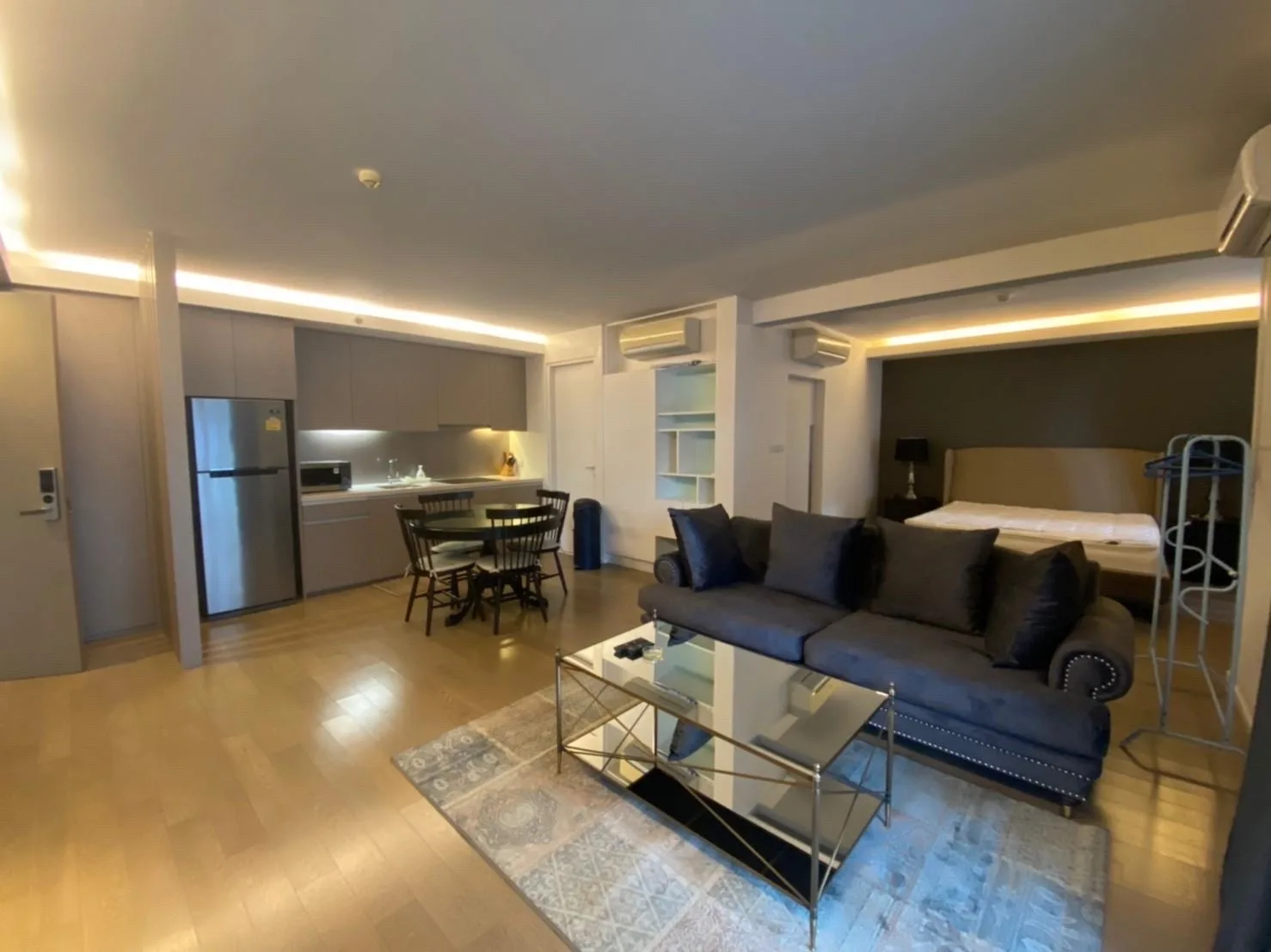 Property photos for Mode Sukhumvit 61